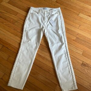 NWT Judy Blue 13/31 White Braided Mid Rise Relaxed Fit Jeans